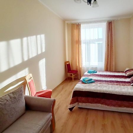 Apartments Iris Карловы Вары Экстерьер фото