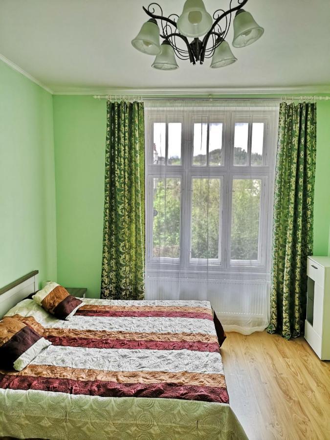 Apartments Iris Карловы Вары Экстерьер фото